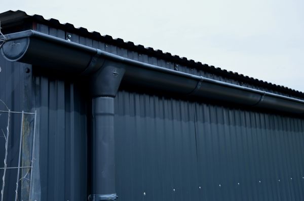 Cost of Metal Siding Replacement in Crystal Lake